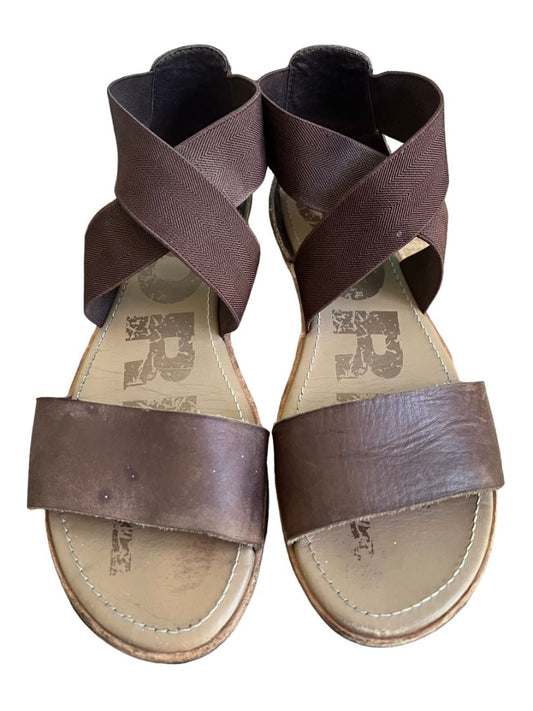 Size 9.5 Sorel Ella Leather Upper Sandals Brown Elastic Slip On