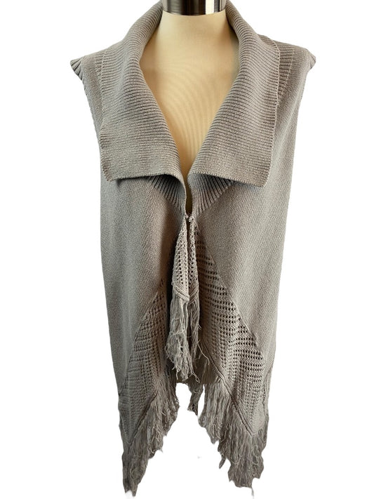 XL Cato Women's Shawl Color Fringe Vest Cardigan Sweater Single Closure