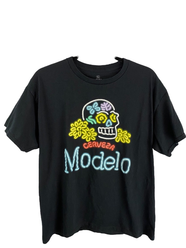 Large Cerveza Modelo Men's Short Sleeve Black Tshirt Graphic Tee