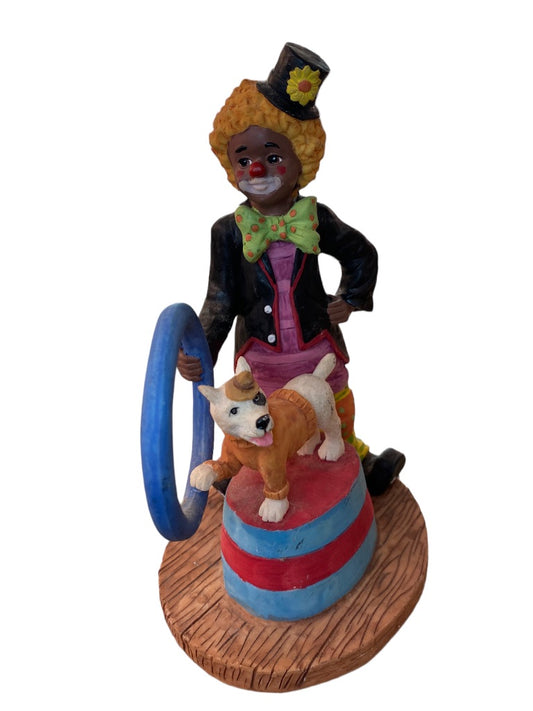 1997 Resin Clown Figurine Brown Skin Trick Dog Ring 7" Tabletop