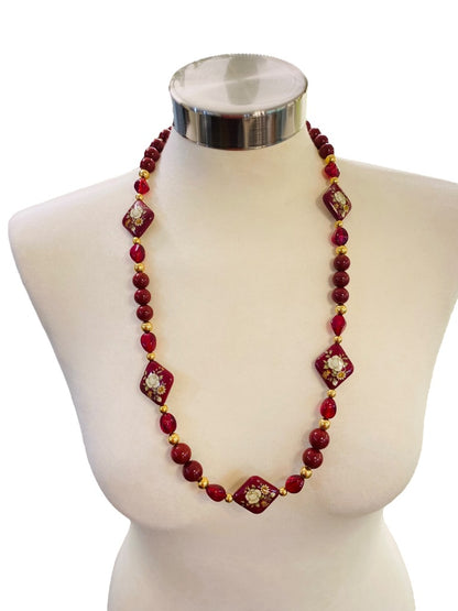 Red Burgundy Vintage 1980s Beaded Necklace Goldtone Floral Chunky 30" Spring Clasp