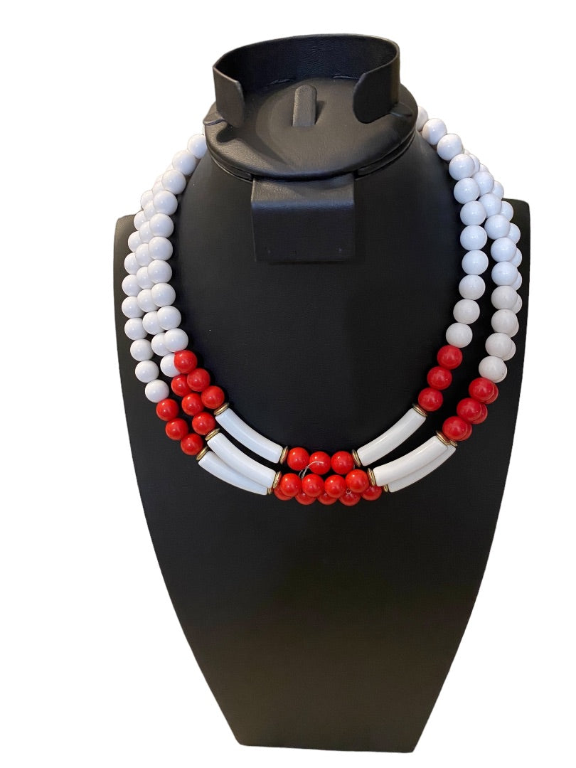 Red White Triple Strand Vintage 1960s Acrylic Beaded Statement Necklace 19"