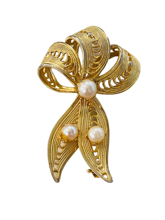 Vintage Goldtone and Faux Pearl Vintage Brooch Filigree Ribbon Shape 1.75"