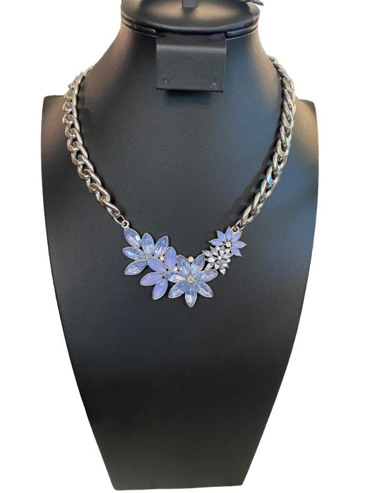 Silvertone Lavender Floral Statement 16.5"-19" Lays Flate Necklace