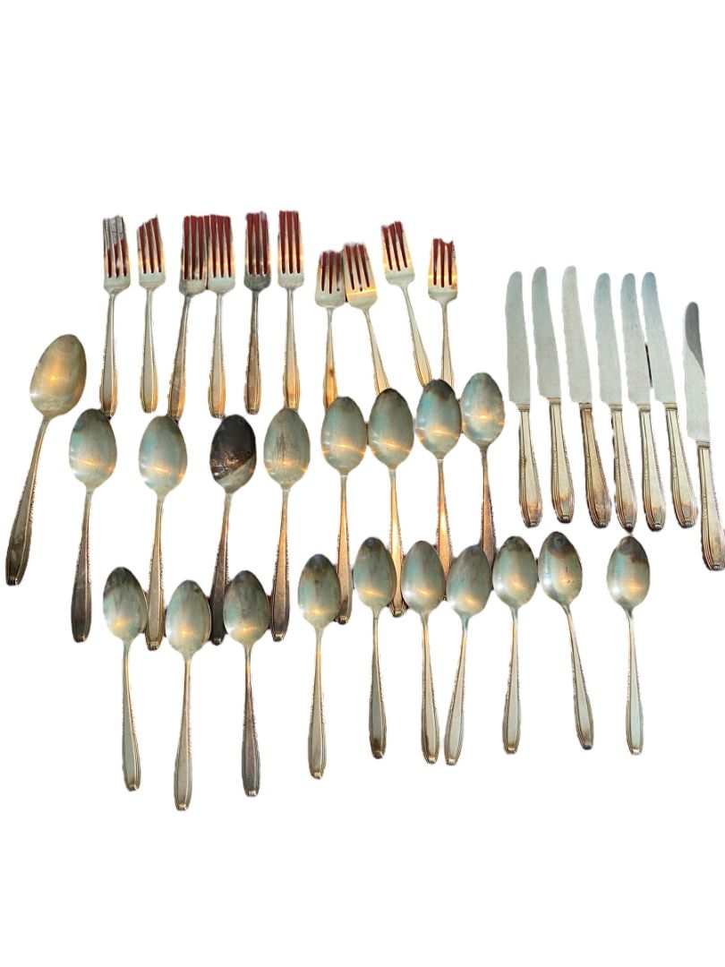 Harmony House Serenade Vintage Silver Plate 36 Piece Set