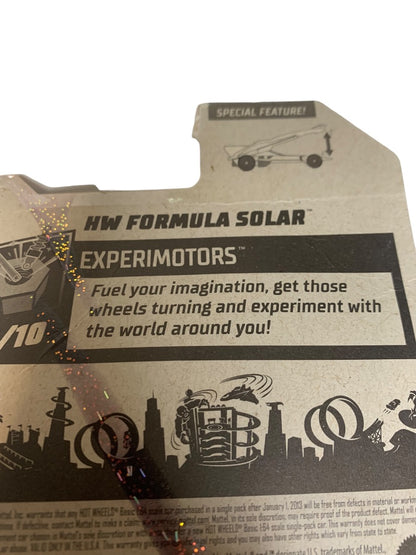 Hot Wheels Experimotors 4/10 HW Formula Solar L2593 New Damaged Packaged