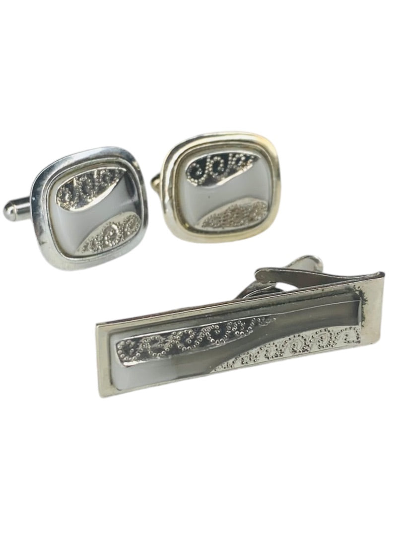 Mens Tie Clip and Pair Cufflinks Set Vintage 1960s Silvertone Gray Stone