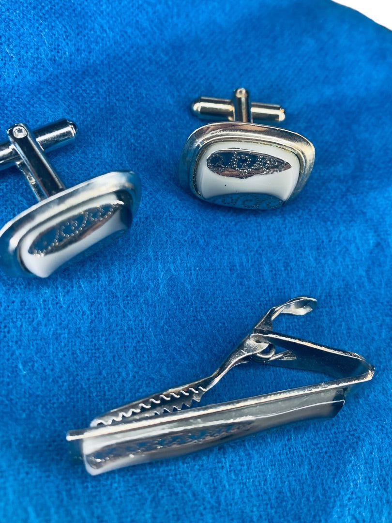 Mens Tie Clip and Pair Cufflinks Set Vintage 1960s Silvertone Gray Stone