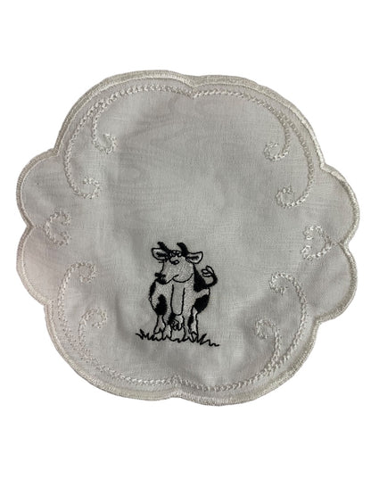 Vintage Set of 6 Doilies Embroidered Cow Linens 5.75 Inches