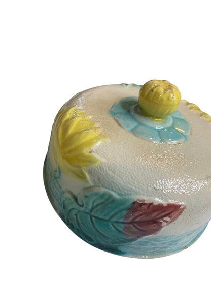 Antique Majolica Cheese Butter Dome Lid Handle Lily Pond 5.5 Inch