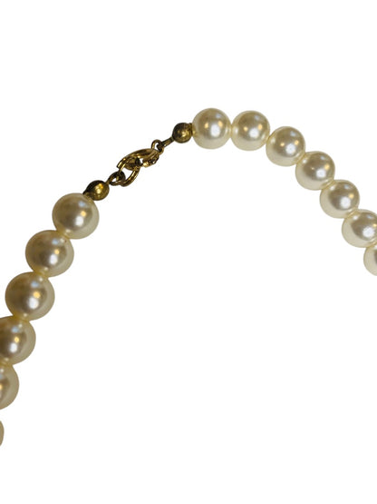 Vintage Faux Pearl Off White Necklace 19 Inch Spring Clasp