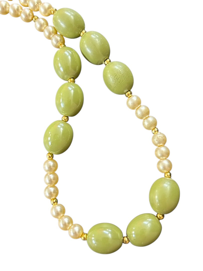 Vintage Faux Pearl Avocado Green Necklace 22 Inch Spring Clasp