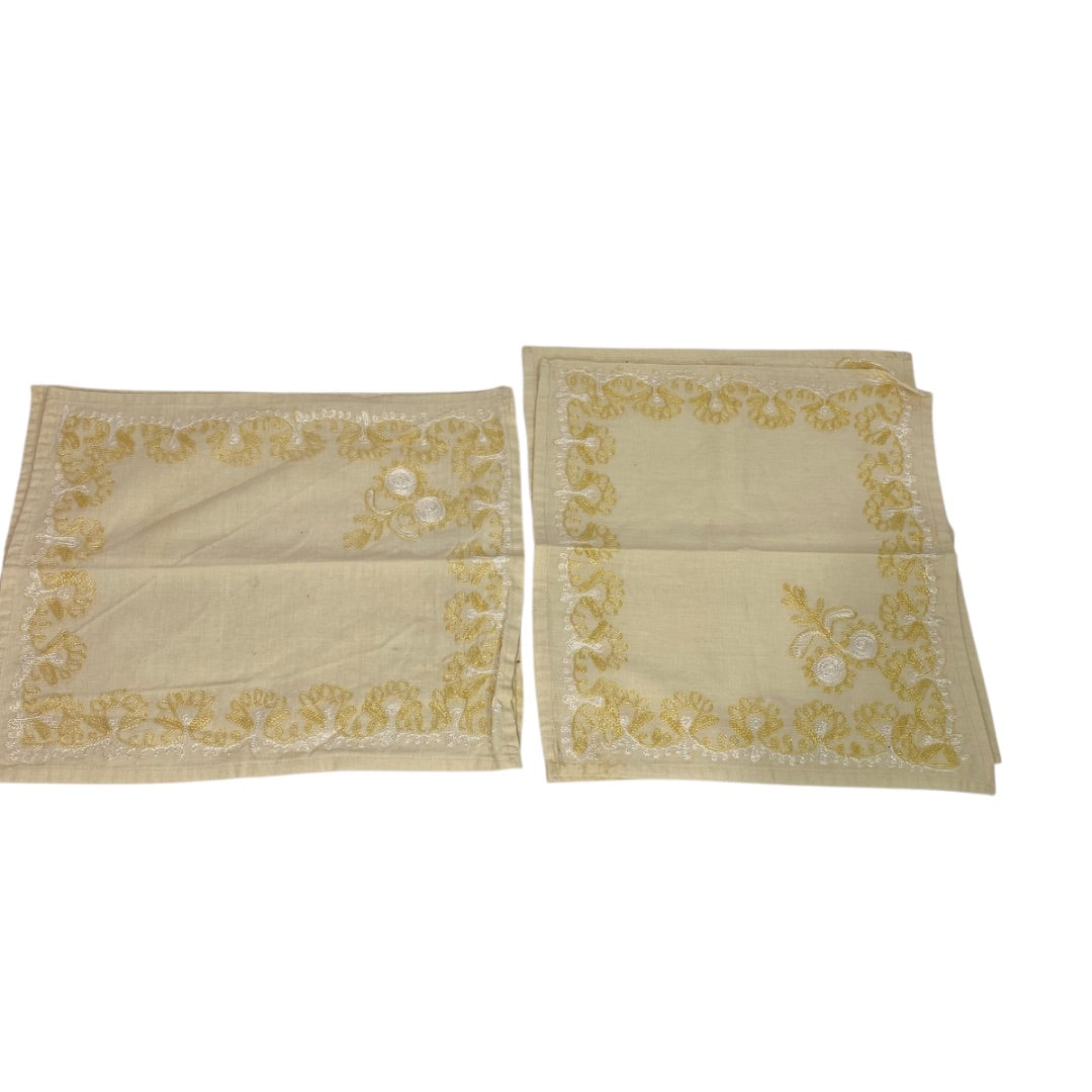 Vintage Set of 5 Embroidered Intricate Cloth Napkins 11 x 13 Inches