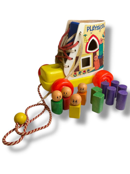 1970s Playskool Old Woman in a Shoe Pull Toy 11 Pieces Lace Up