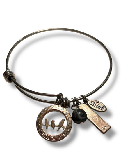 Silvertone Adjustable Bangle Bracelet Charms "Friends Forever"