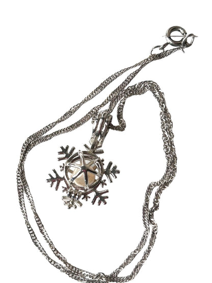 Silvertone Cage Pearl Snowflake Pendant Necklace 16" Chain
