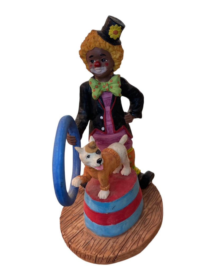 1997 Resin Clown Figurine Brown Skin Trick Dog Ring 7" Tabletop