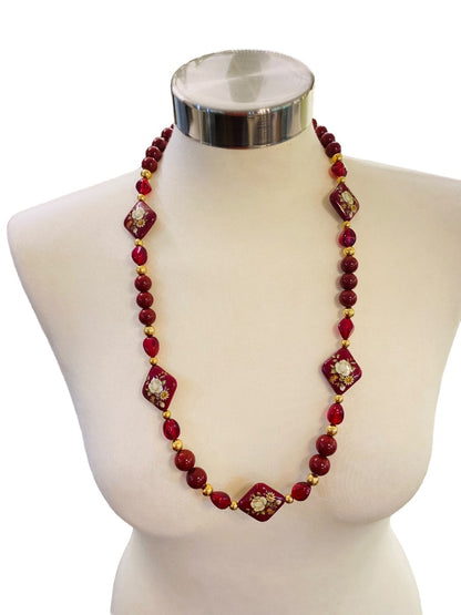 Red Burgundy Vintage 1980s Beaded Necklace Goldtone Floral Chunky 30" Spring Clasp