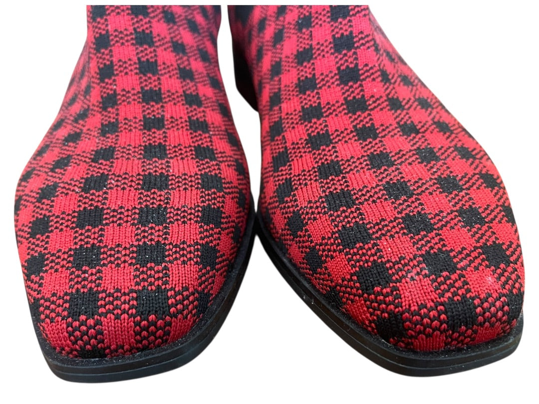 Size 39 (US 8)  Vivaia Womens Pull On Water Repellent Boots Ryan Red Black