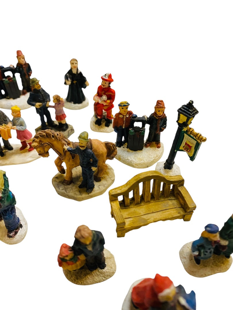 Lot of 31 Assorted Resin Christmas Village Figurines 1.25-1.75"