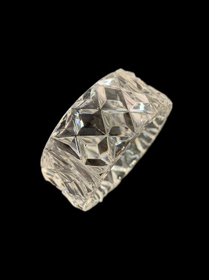 Set of 16 Clear Acrylic Crystal Look Napkin Rings Diamond Pattern