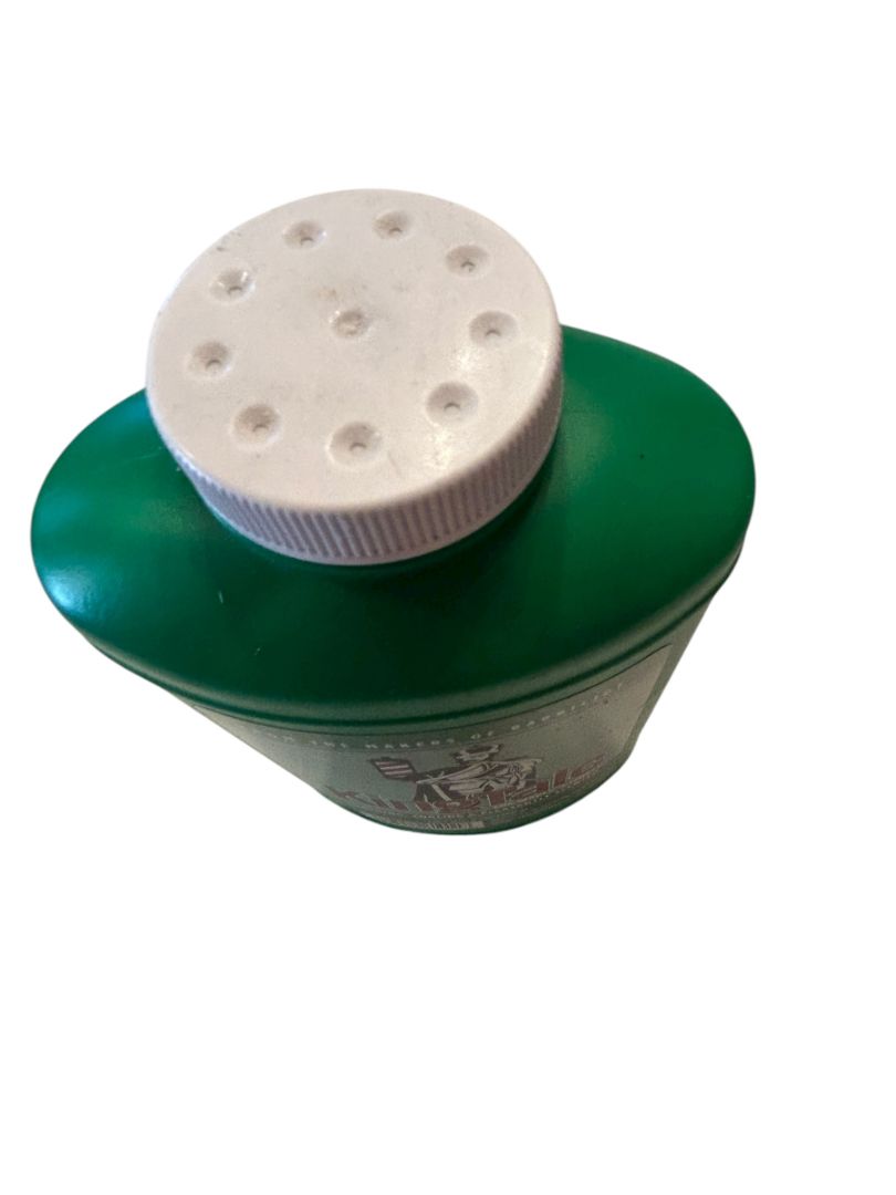 King Talc Soothing Cooling Pleasantly Scented 9oz New