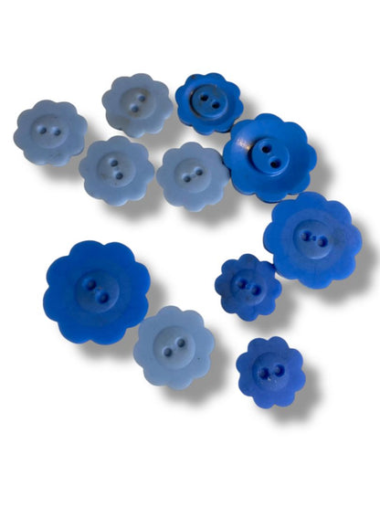 Lot of 11 Midcentury Buttons Plastic Assorted Blue Flowers