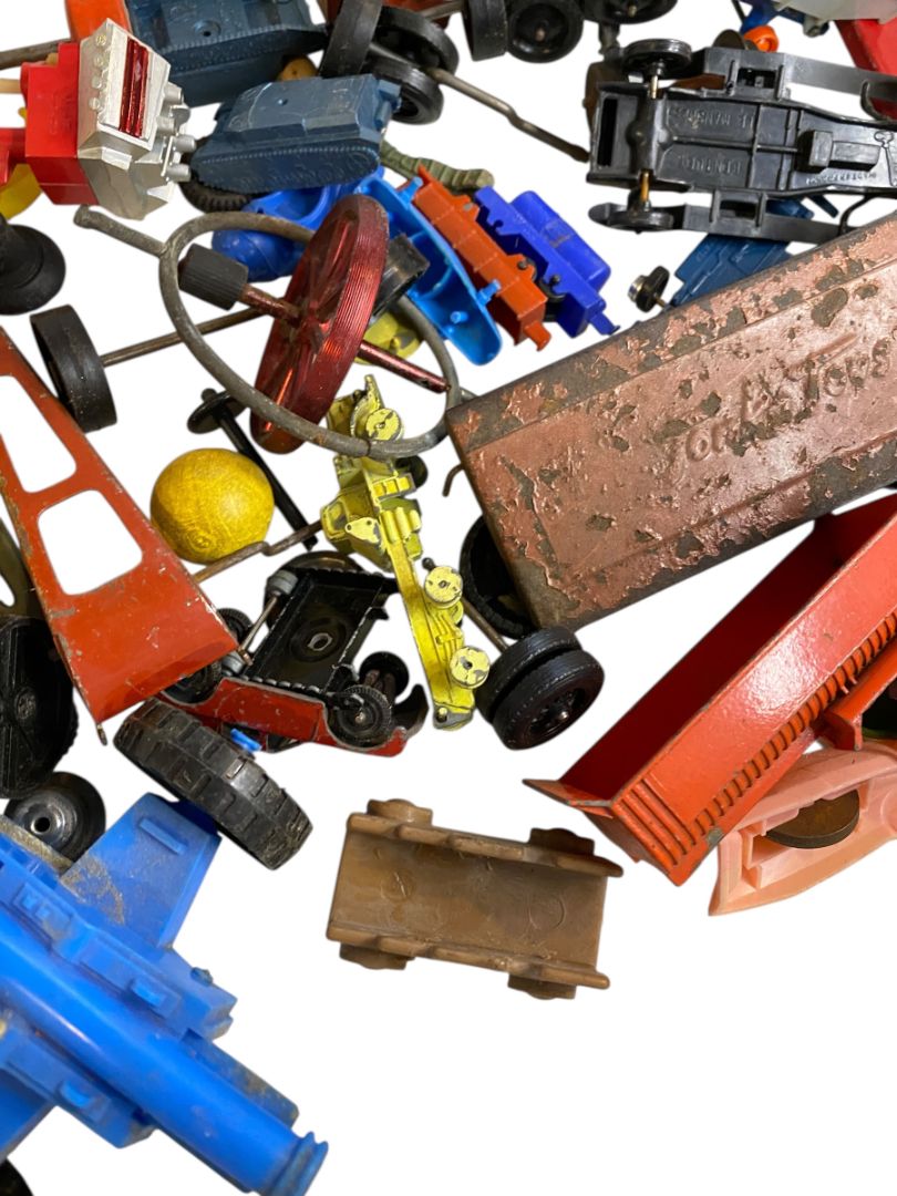 Vintage Toy Parts Pieces Scrap Junk Lot Wheels Hats Tires Plastic Tin