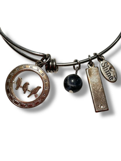 Silvertone Adjustable Bangle Bracelet Charms "Friends Forever"