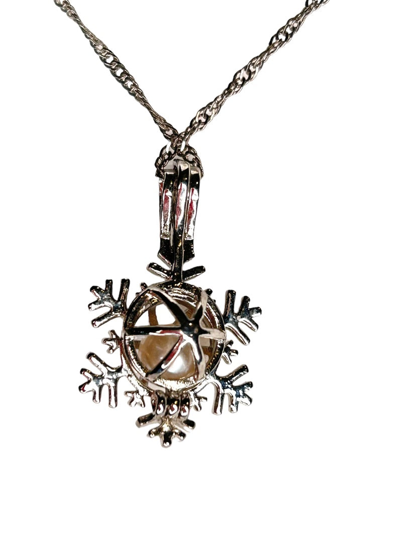 Silvertone Cage Pearl Snowflake Pendant Necklace 16" Chain