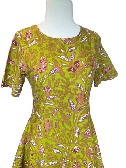 Size Medium Batik Dewi Aori Indonesia Green Dress