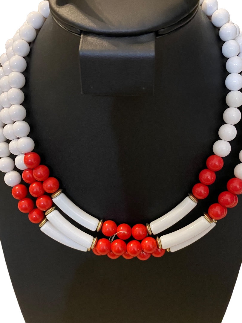 Red White Triple Strand Vintage 1960s Acrylic Beaded Statement Necklace 19"