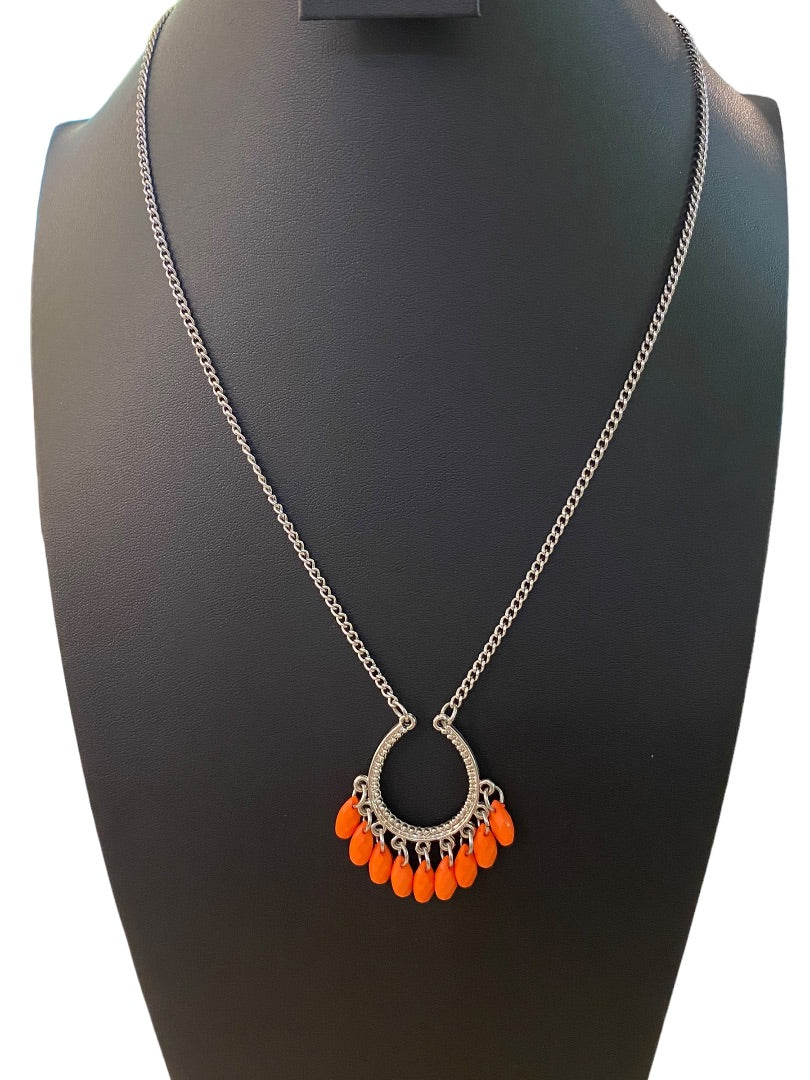 Silvertone 22" Necklace Coral Acrylic Beaded Attached Pendant Necklace