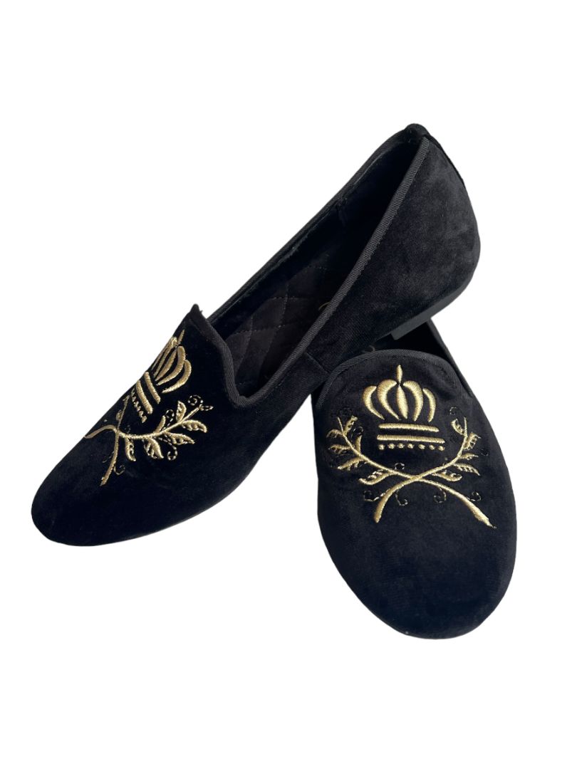 7.5 M Vionic Romi Black Velvet Flat Smoking Loafer Comfort Regal Crest Embroidered