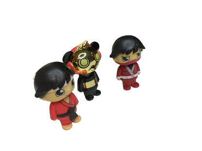 Ryans World Set of 3 Figurines Ninja Karate Robo Panda 2"