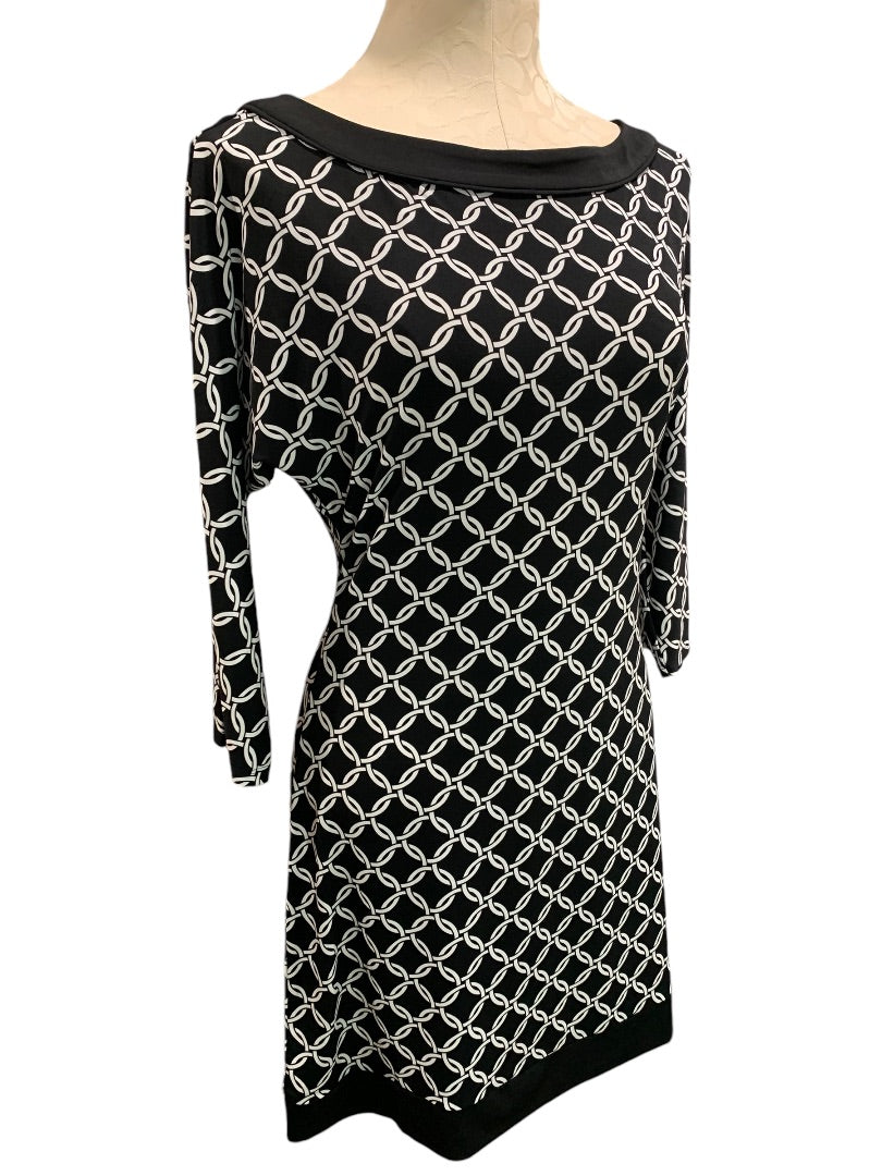 Small White House Black Market Chain Print Pullover Stretch Dress