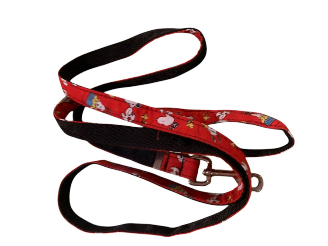 Dog Leash Peanuts Snoopy Red 70 Inch Reinforced Fabric Pet