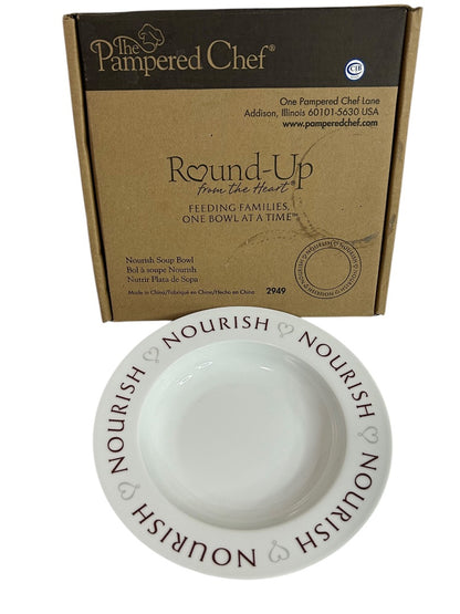 Pampered Chef 2014 Nourish Soup Bowl 2949 in Box 8.5 Inch