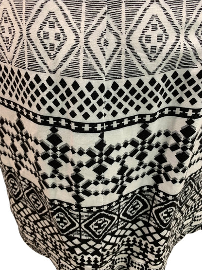 Size 6 Mossimo Linen Rayon Blend Skirt Side Zip Pockets Black White