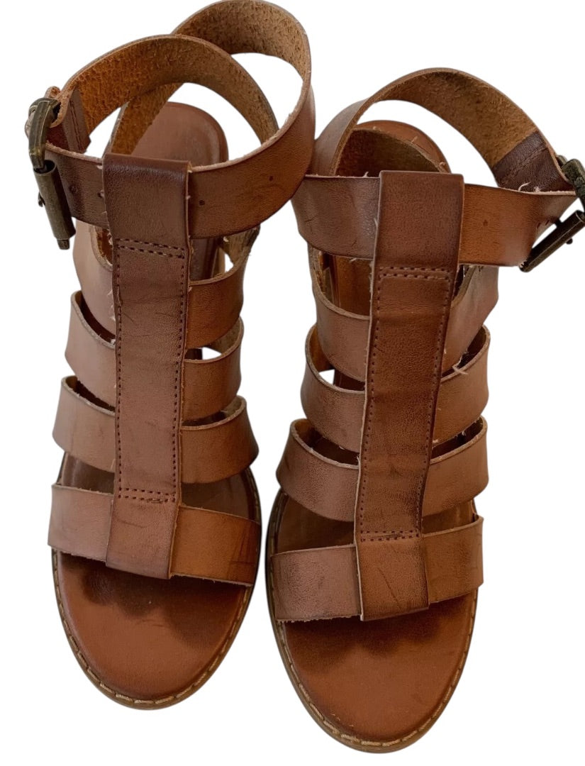 Size 6 Urban Outfiters Womens 4 Inch Block Heel Brown Leather Strappy Sandals