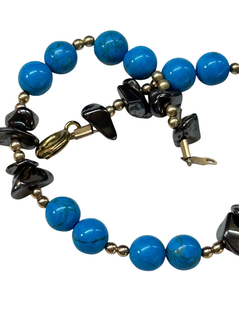 Beaded 7 Inch Spring Clasp Bracelet Turquoise Amethyst Goldtone