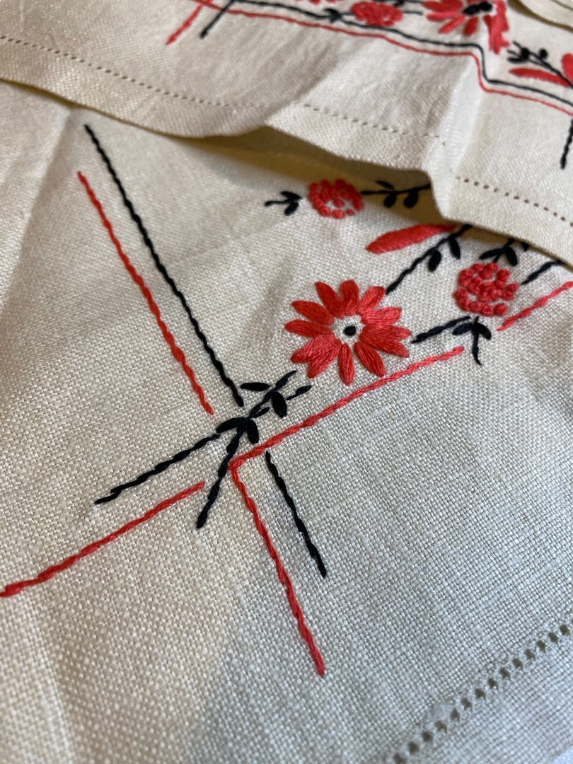 Vintage Embroidered Linen Napkins and Placemat Pink Black Natural