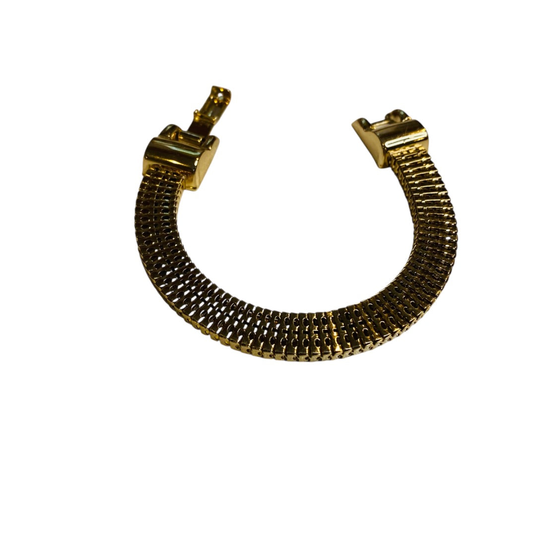 Vintage Goldtone 7 inch Foldover Clasp Bracelet 10mm