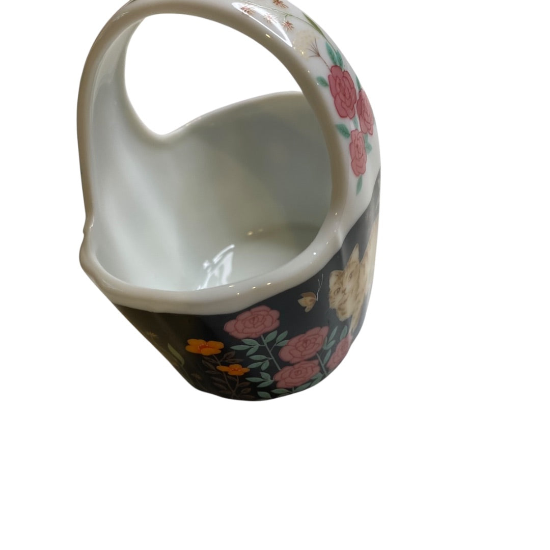 Vintage Cat Floral Ceramic Trinket Basket 3.5"h x 3.35"l x2.25"w