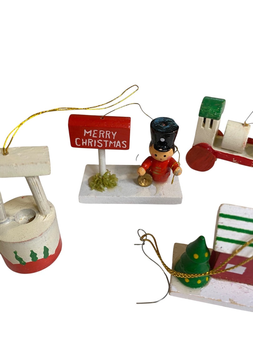 Vintage Lot of 5 Wooden Christmas Holiday Ornaments Barn Well Train