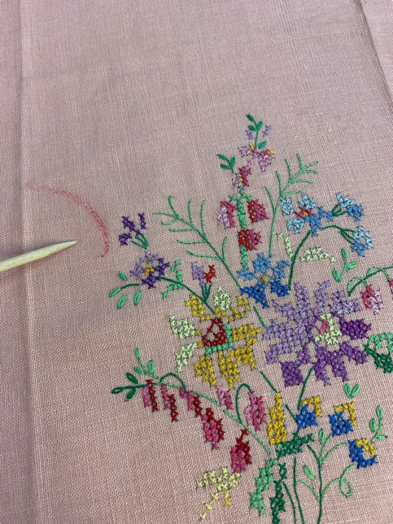 Vintage Pink Linen Cross Stitch Napkin Floral Stain 14" x 19"