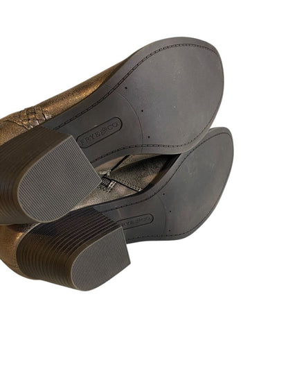 Size 10M Frye & Co Womens Daxx Boots Stacked Platinum Western