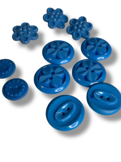 Lot of 11 Midcentury Buttons Plastic Assorted Blue Floral Clover