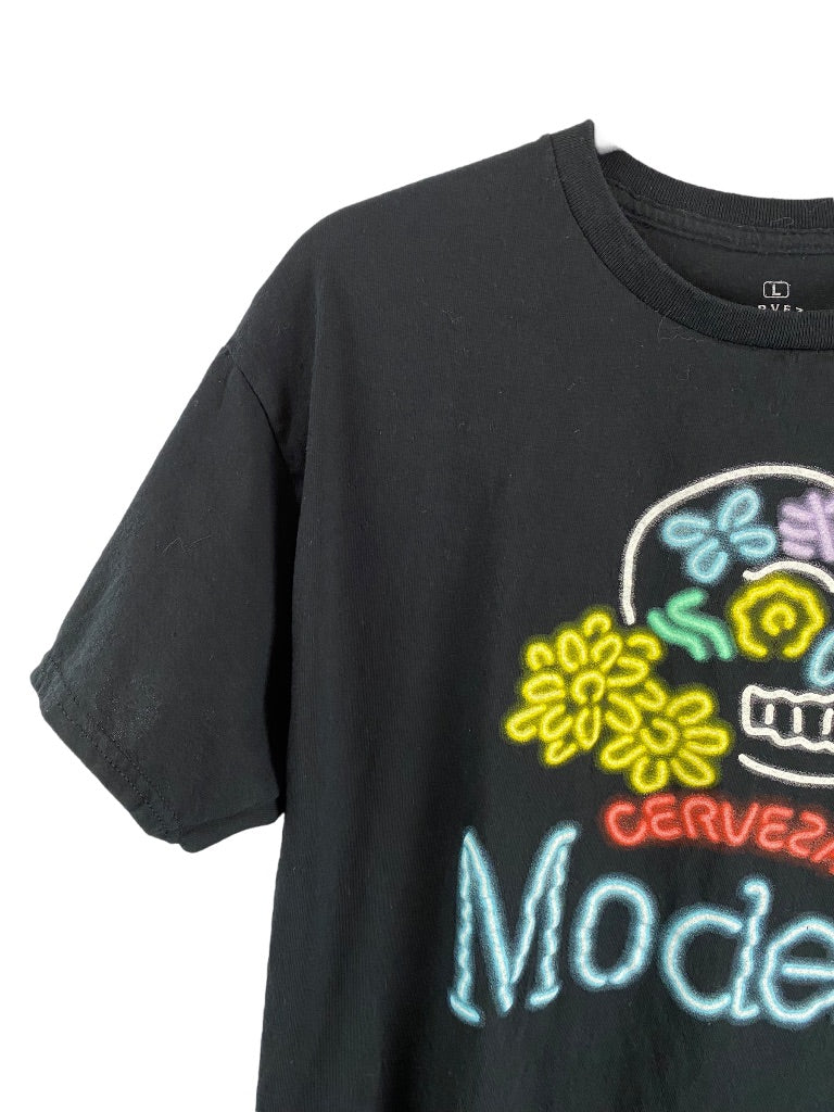 Large Cerveza Modelo Men's Short Sleeve Black Tshirt Graphic Tee