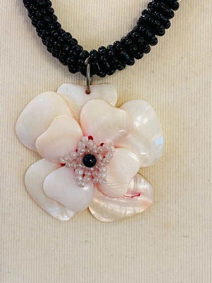 Vintage 1990s Shell Flower Pendant 18-20" Necklace Bead Embellished